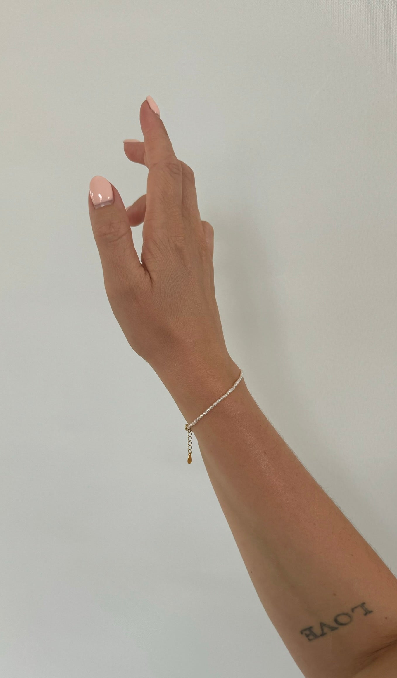 Tiny Bracelet
